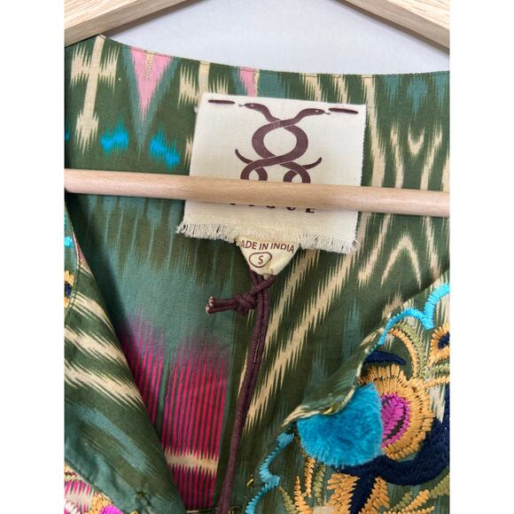 NEW Figue Josie Salome Ikat Print Fatigue Green V-Neck Long Sleeve Mini Dress - Picture 5 of 7